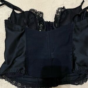 Elegant Black Lace Bustier